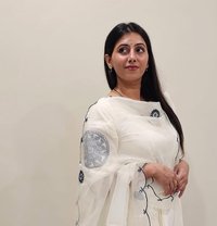 Komika - escort in New Delhi