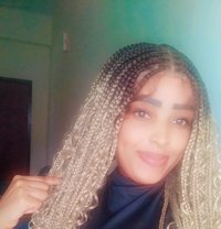 Kondapur Incall - puta in Hyderabad