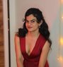 Kooshi - Acompañantes transexual in Hyderabad Photo 1 of 2