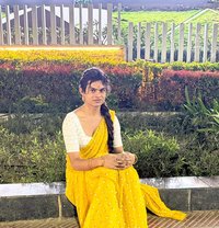 Kooshi - Transsexual escort in Hyderabad