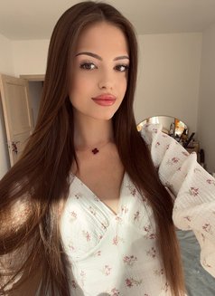 Koraline - escort in Dubai Photo 11 of 17