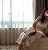 Starved? Miss human connection? - escort in Seoul