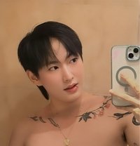 AlexTwink - Male escort in Osaka