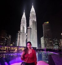 Kourtney - escort in Manila