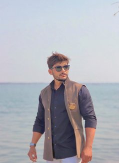 Koushik - Male escort in Mumbai Photo 6 of 6