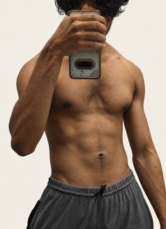Kozhikode Boy Available for Service - Male escort in Kozhikode Photo 1 of 1