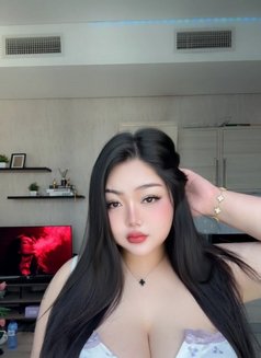 Kr Kira - escort in Al Manama Photo 12 of 16