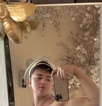 KRAM Fantasy Boy - Acompañantes masculino in Dubai
