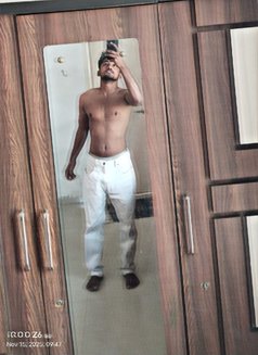 First Service Free - Cuckold Available - Male escort in Ahmedabad Photo 1 of 3