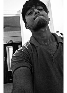 First Service Free - Cuckold Available - Male escort in Ahmedabad Photo 3 of 3