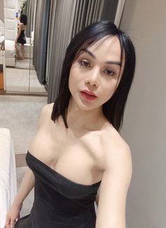 Kris Cham Both Together - Transsexual escort in Riyadh Photo 12 of 12