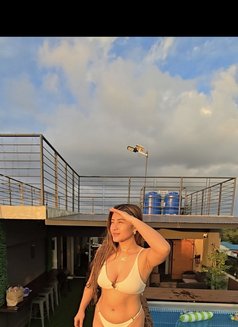 Kris - escort in Manila Photo 2 of 2