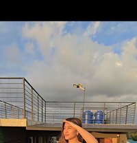 Kris - puta in Manila