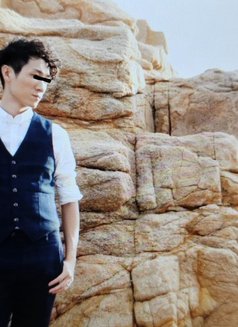 Kris @krissss_li - Male escort in Hong Kong Photo 3 of 3