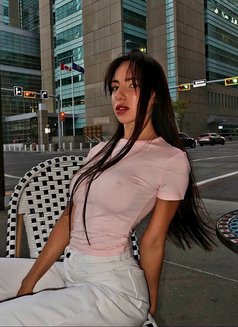 Kris - escort in Dubai Photo 9 of 9