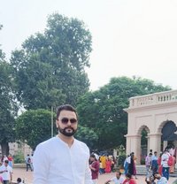 Krish - Acompañantes masculino in Bangalore Photo 3 of 6