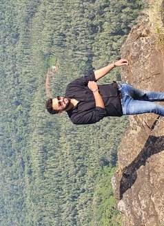 Krish - Male escort in Bangalore Photo 3 of 5