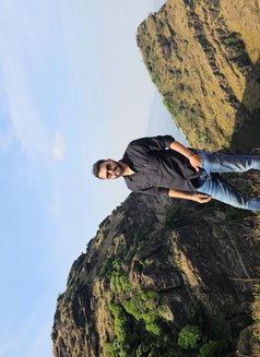 Krish - Male escort in Bangalore Photo 4 of 5