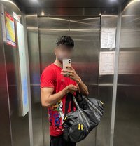 Krish - Male escort in Mumbai