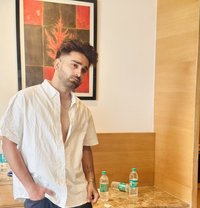 Krish - Male escort in New Delhi