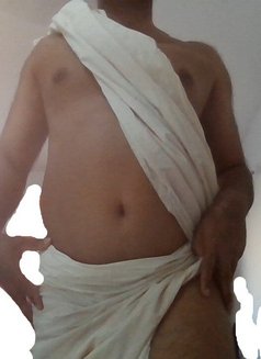 Krish - masseur in Vadodara Photo 2 of 3
