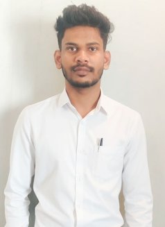 Krishna Direct Physical Compliments to M - Male escort in Bangalore Photo 1 of 1