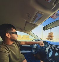 Krishna - Agencia de acompañantes masculinas in Abu Dhabi