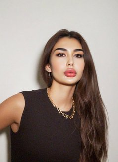 Milana super hot🇷🇺 - Transsexual escort in Riyadh Photo 12 of 15
