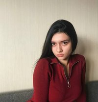 Krista - puta in Doha