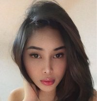 Kristal - puta in Bangkok Photo 14 of 15