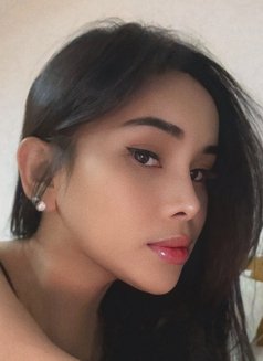 Kristal - puta in Bangkok Photo 15 of 15