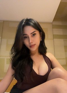 Kristal - escort in Bangkok Photo 1 of 20