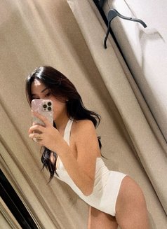 Kristal - escort in Bangkok Photo 2 of 20