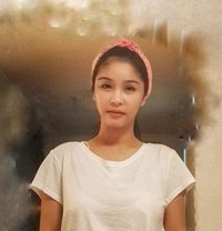 Kristal - escort in Manila