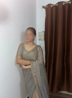 Kristi Available Escort - escort in Guwahati Photo 2 of 4