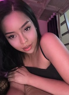 Kristina Brown - Acompañantes transexual in Manila Photo 1 of 4