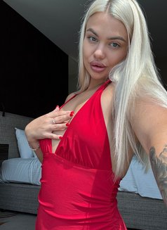 Kristina Fresh - puta in Abu Dhabi Photo 3 of 10