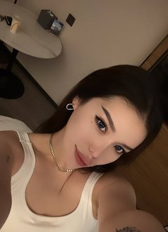 Kristina - escort in Hong Kong Photo 7 of 13