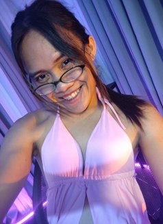 Kristine Agwas - Acompañantes transexual in Davao Photo 2 of 2