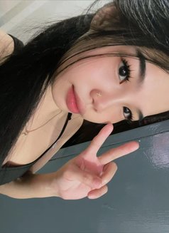 Kristine - escort in Manila Photo 1 of 8