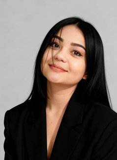 kristyna - Male escort agency in İstanbul Photo 2 of 5
