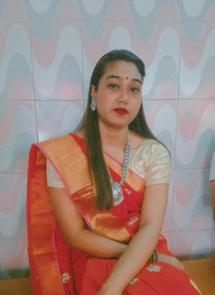 I am kriti cam& meet - escort in Bangalore Photo 5 of 5