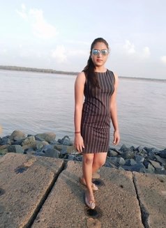 I am kriti cam& meet - escort in Bangalore Photo 1 of 5