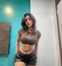 Kriti - puta in Kolkata Photo 1 of 4