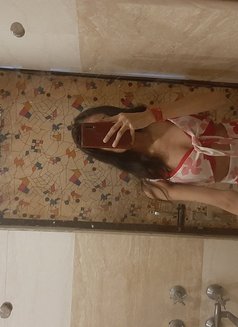 Kriti - puta in Mumbai Photo 4 of 4