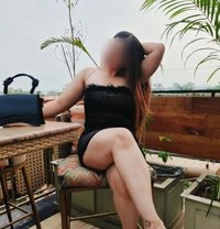 Kriti Your Elegant Escape in Mumbai - puta in Mumbai