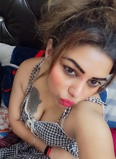 Kriti - escort in Noida Photo 3 of 3