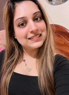 Kriti - escort in Pune Photo 2 of 6