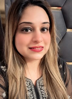 Kriti - escort in Pune Photo 3 of 6