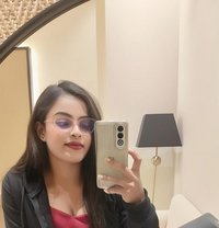 Kriti - escort in Singapore